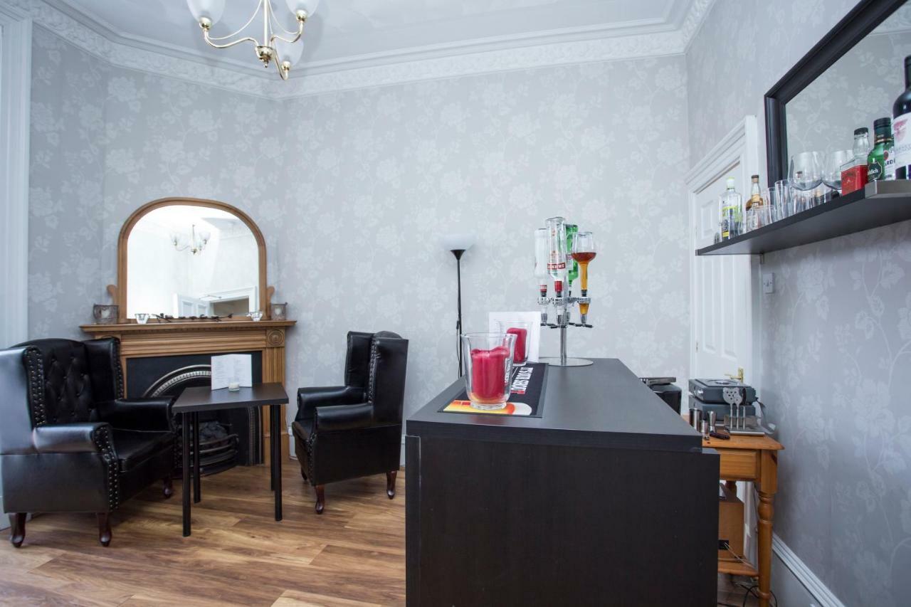 26 The Crescent - Guest House Ayr Exteriör bild